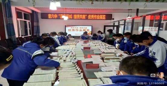 c10112bbcf33d17ae16157c8402579a