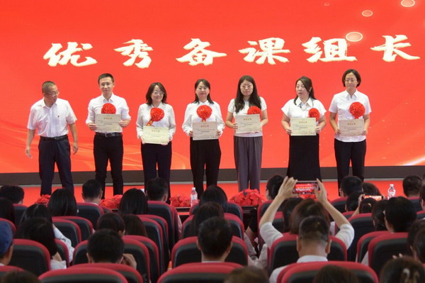 0_缩小大小.jpg 0_缩小大小.jpg