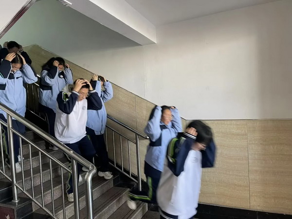 6_缩小大小.jpg 6_缩小大小.jpg