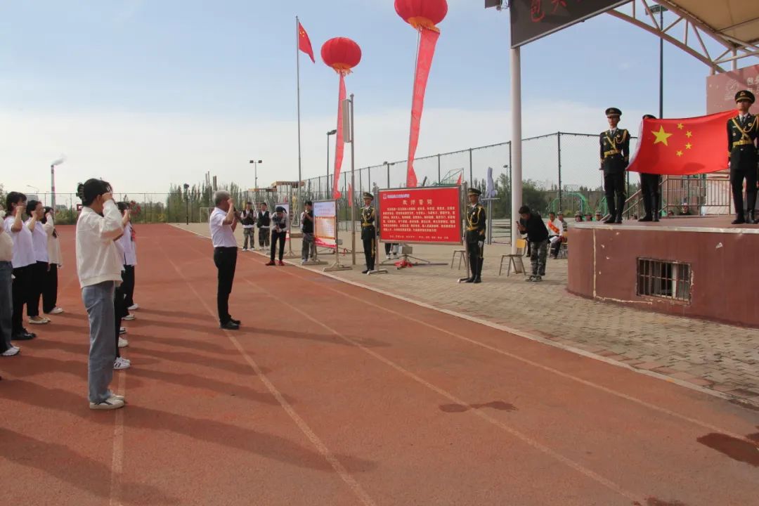 43ab3a7820e394e17dafa4868e98ca8.jpg