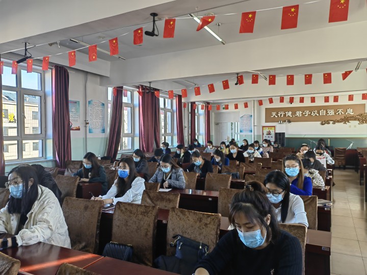 教师2.jpg 教师2.jpg