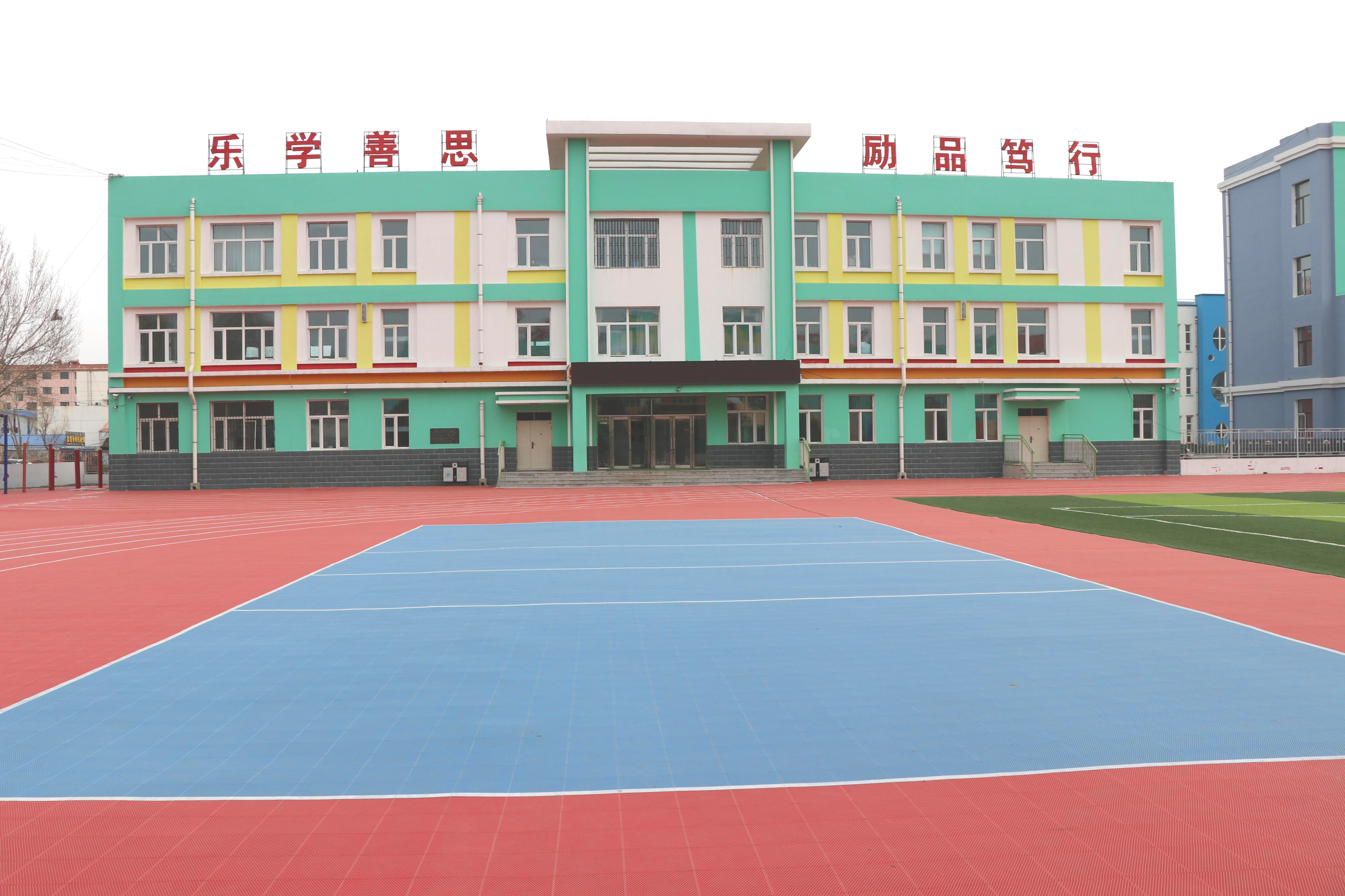 1号教学楼.png